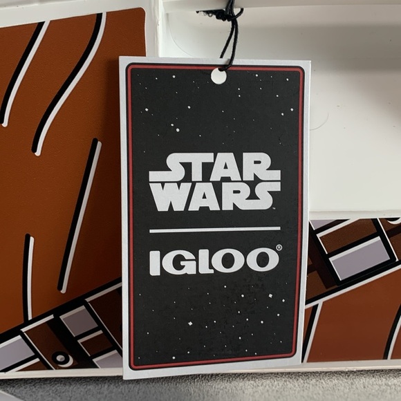 Igloo Star Wars CHEWBACCA Playmate Cooler 7 Quarts New - Picture 8 of 10